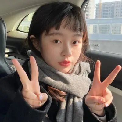 聪明的金发美女